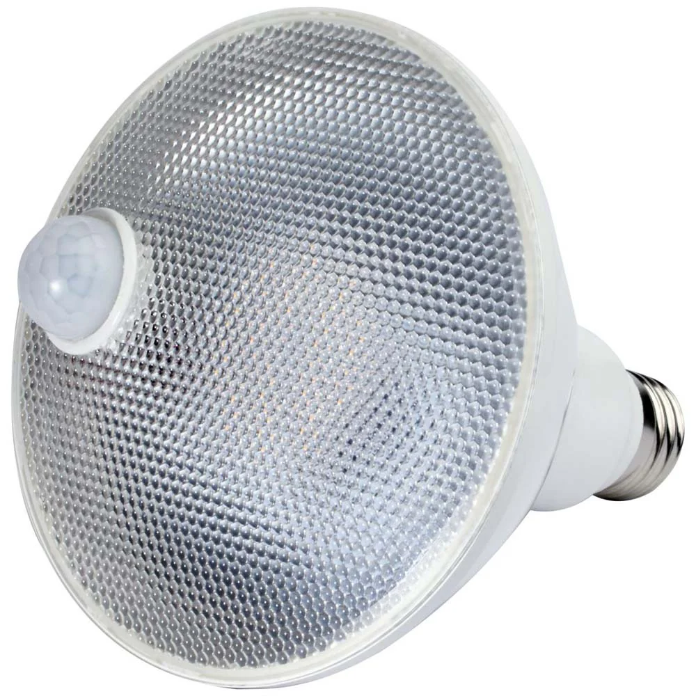 14W PAR38 LED PIR Sensor White 5000K 1100 Lumens Non-Dimmable 120v - Image 2