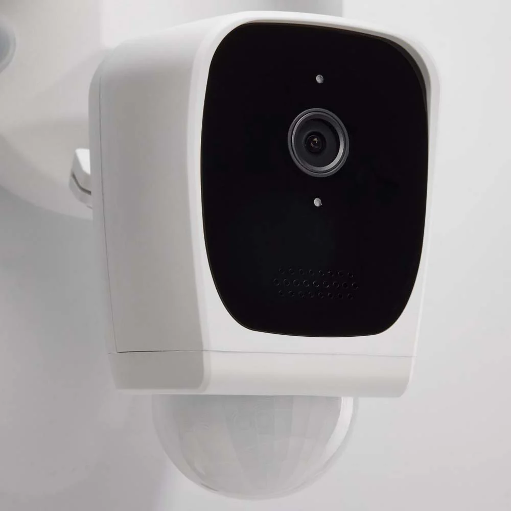 Bullet Outdoor SMART Security Camera Starfish enabled White Finish - Image 4