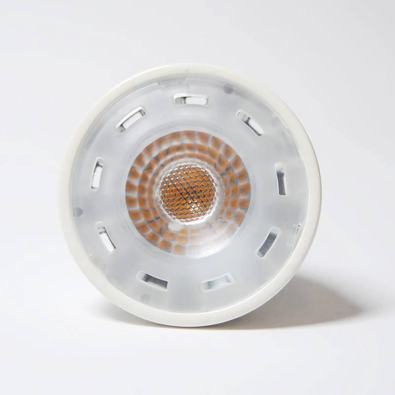 High Quality LED 6W GU10 MR16/PAR16 Cool White 400LM Flood Light Bulb - Image 3