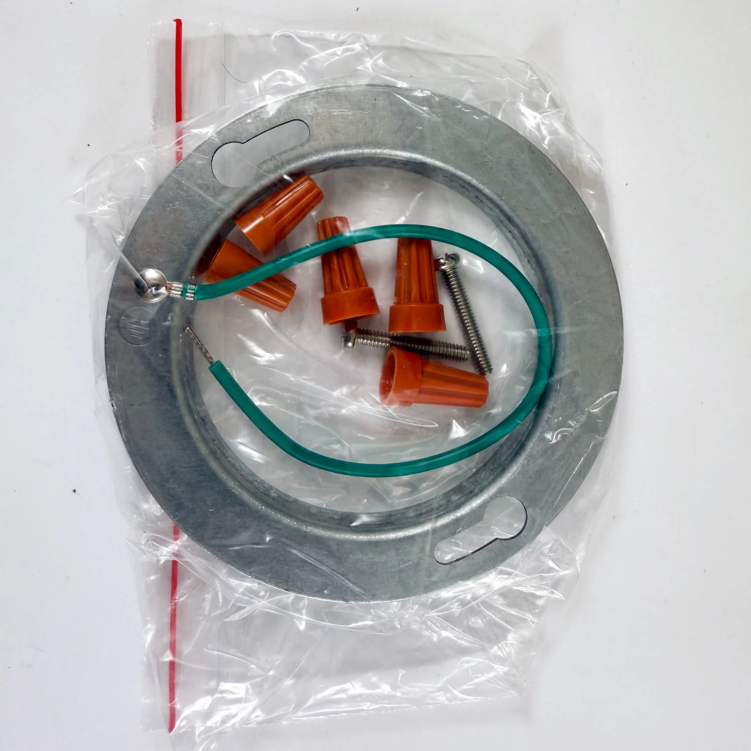 Lightolier 5-in UNV Round LED Surface Mount Downlight Lumen & 5CCT Selectable - Image 6