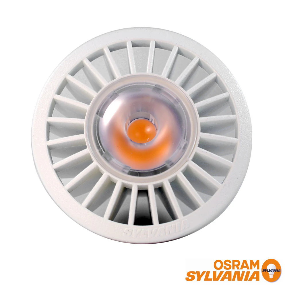 Sylvania 20W PAR38 LED Dimmable 3000K Flood light bulb - Image 3