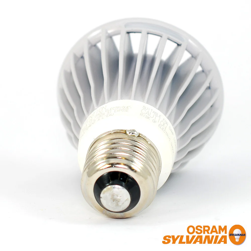 PAR20 Dimmable LED 8W Flood Warm White 2700K SYLVANIA Light Bulb - Image 3