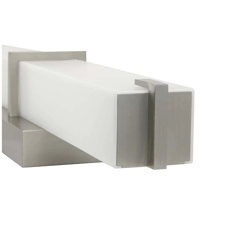 Sunlite 24-In 15w LED Linear Vanity Fixture CCT Selectable Dimmable - 80W equiv - Image 4