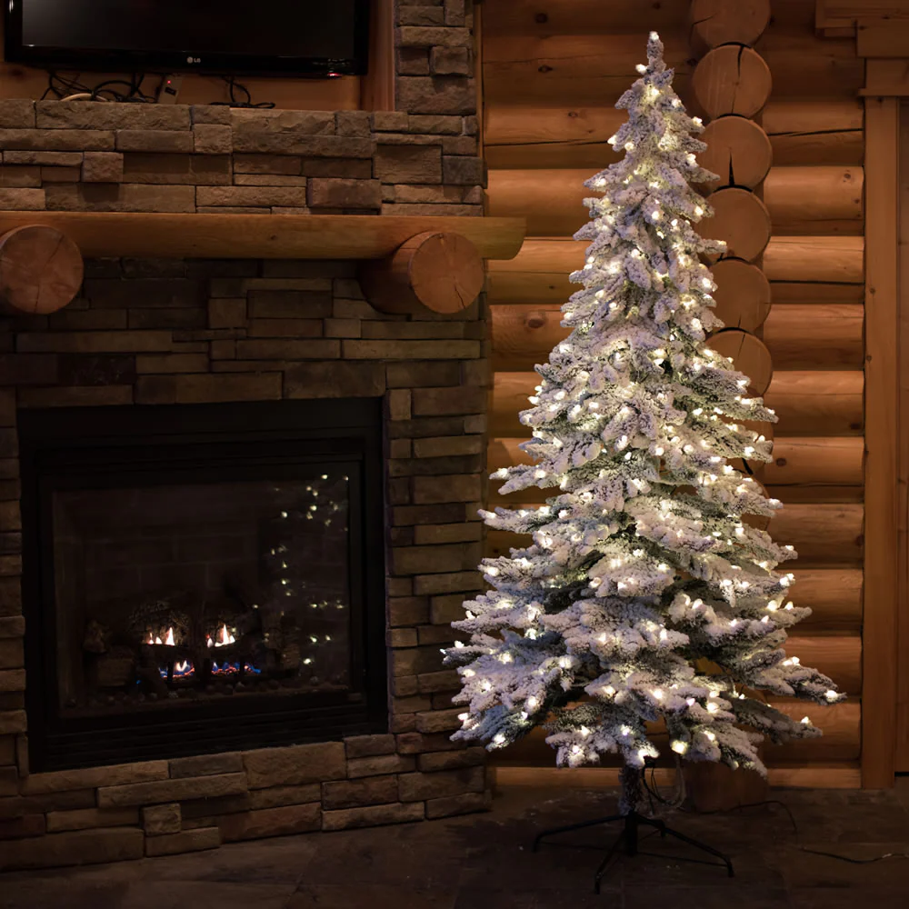 Vickerman 6ft. Flocked Spruce Artificial Christmas Tree with 300 Clear Lights - Image 3